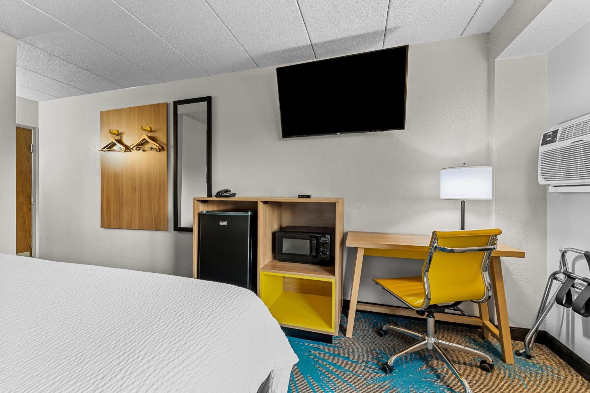 Days By Wyndham Hotel Sioux Falls酒店
